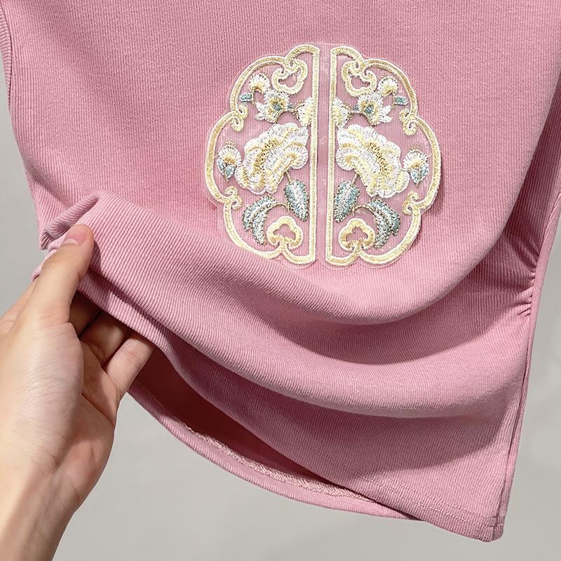 Embroidered Short-sleeved T-shirt Women's New Women's Clothing New Chinese Button-up T-shirt Temperament Bag Sleeve Pleated Top