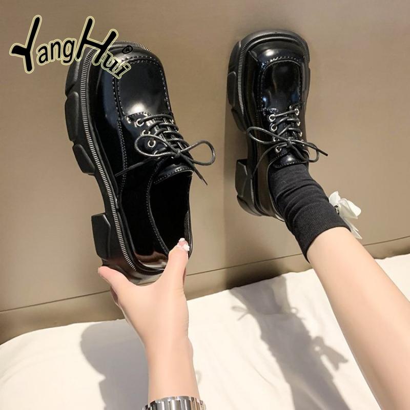 Fashion Women 2024 New Square To Design Beige Chelsea Platform Boots Spring Autumn Lace Thick Heel College Style Small Leather Shoes