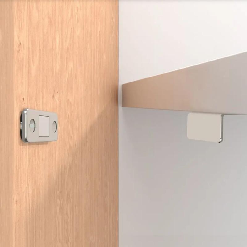 2 Stück Selbstklebender Riegel L-Typ Unsichtbarer Starker Magnetischer Stahl Schnappriegel Türsaugung Schrank Schrank Schließer Heimwerkerbedarf