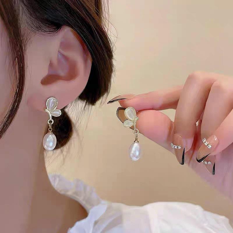 2024 Exquisite Butterfly Pearl Earrings - High-End Fashion, Internet Celebrity Style