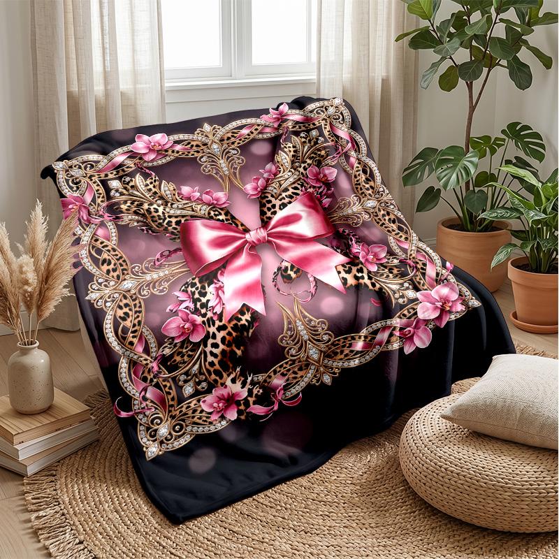 Glamorous Floral Frame 1 Theme blanket Lightweight Warm Flannel Blanket Decorative Throw Blanket for Home Decoration