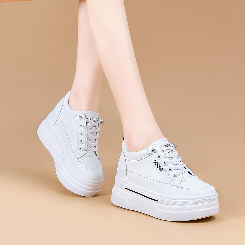 

Кожаные маленькие белые туфли женские 2025 осень новые на плоской подошве корейская версия универсальные взрыв удобные без шнуровки маленький размер женские туфли 40 белый