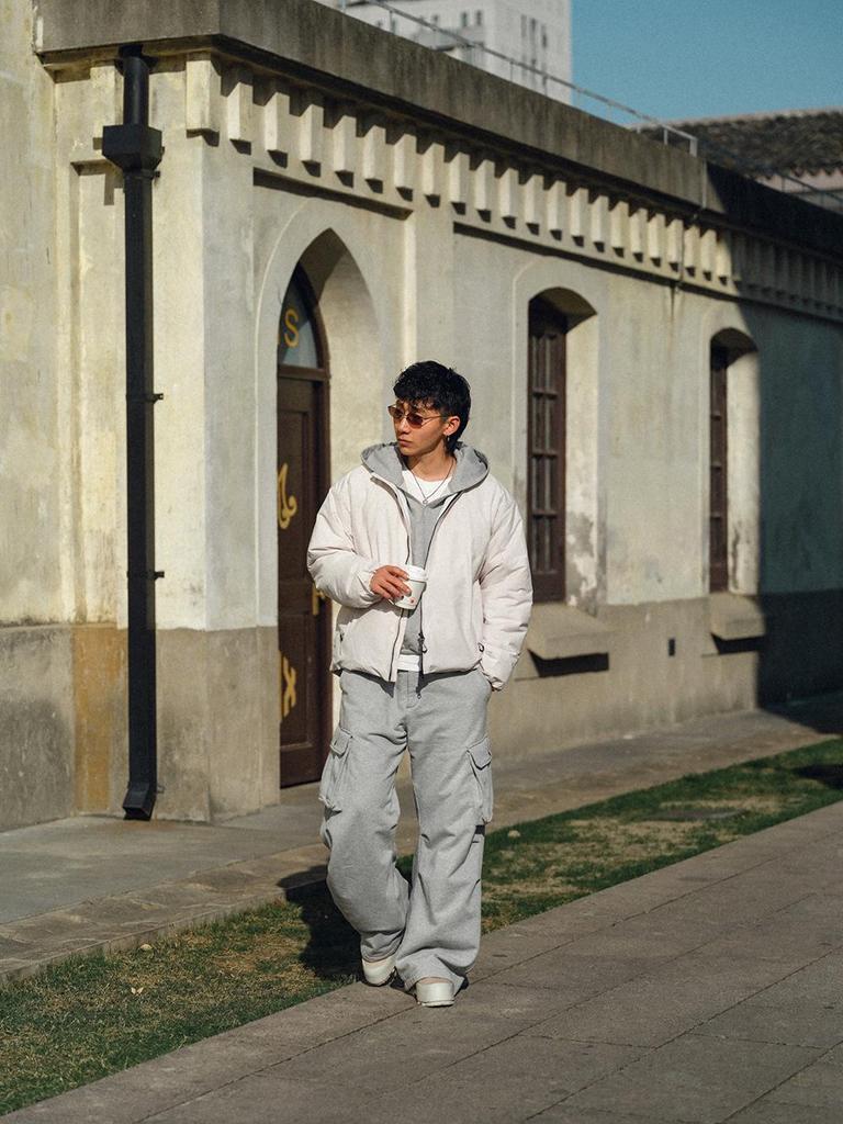 TRS Men's 25AW Water-Repellent Lightweight Jacket with 3M Thinsulate and Graphene Lining