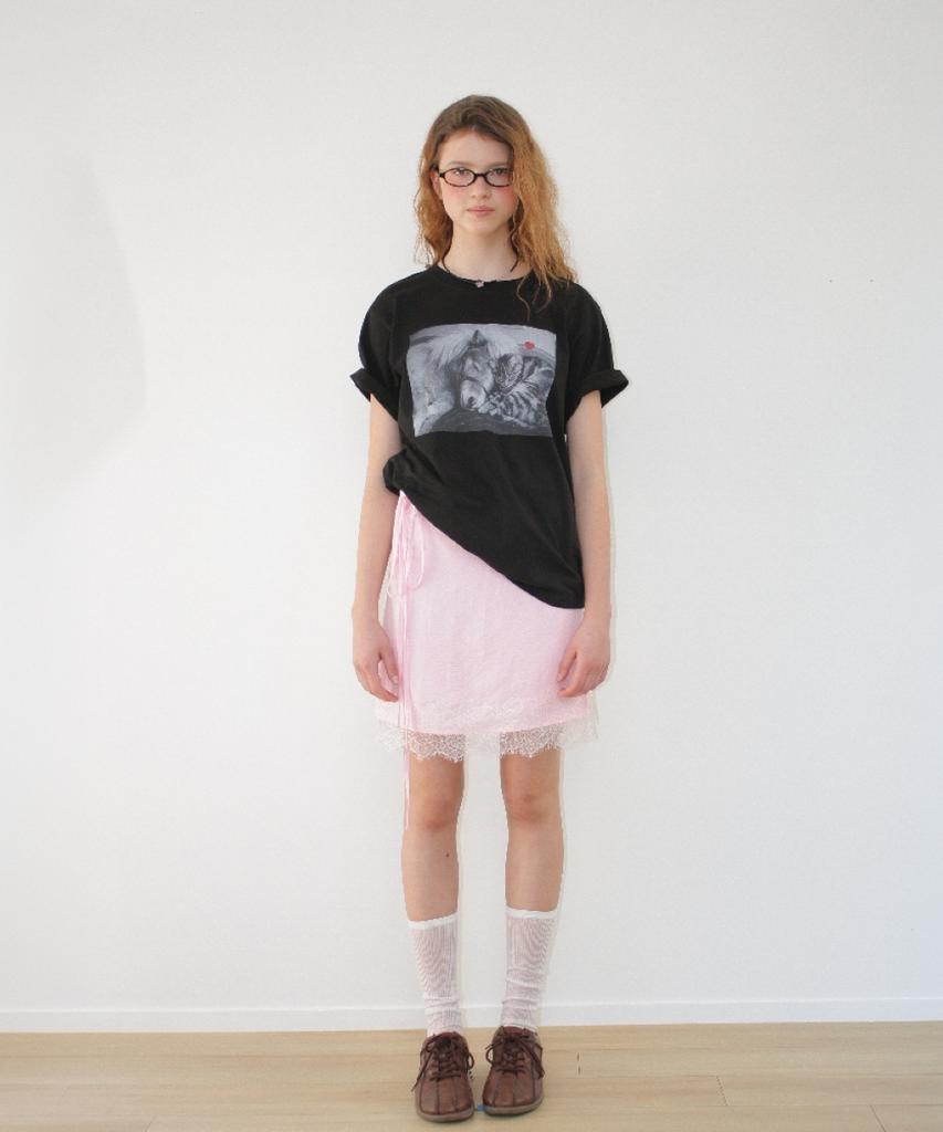 RONRON Pony Cat Friends Photo Basic Fit T Shirt Black