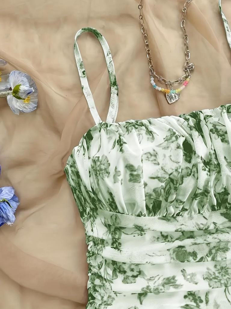 2026 Chic French Floral Slip Dress: Waist-Cinching Summer Fashion