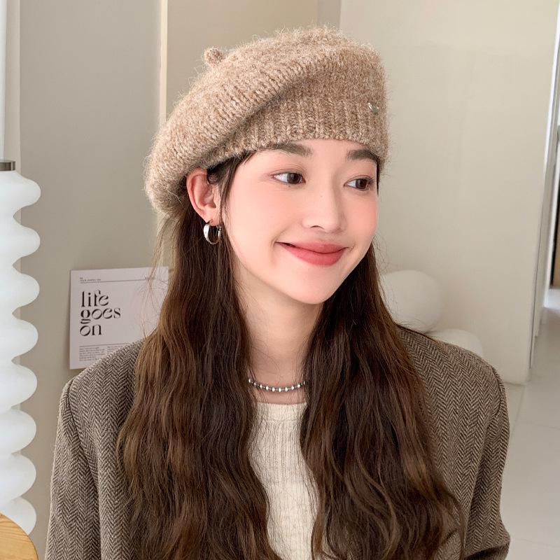 Women's Korean Style Woolen Beret: Versatile, Solid Color, Knitted, Warm, Windproof, with Metal Label for Autumn and Winter