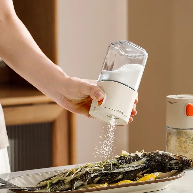 Multi-Functional Quantitative Seasoning Bottles Press-Type Glass Seasoning Bottle Kitchen Salt Jar Spice & Pepper Shakers 180ml