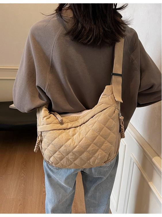 2025 Hot Style Argyle Crossbody Dumpling Bag for Women - Trendy Autumn/Winter Design