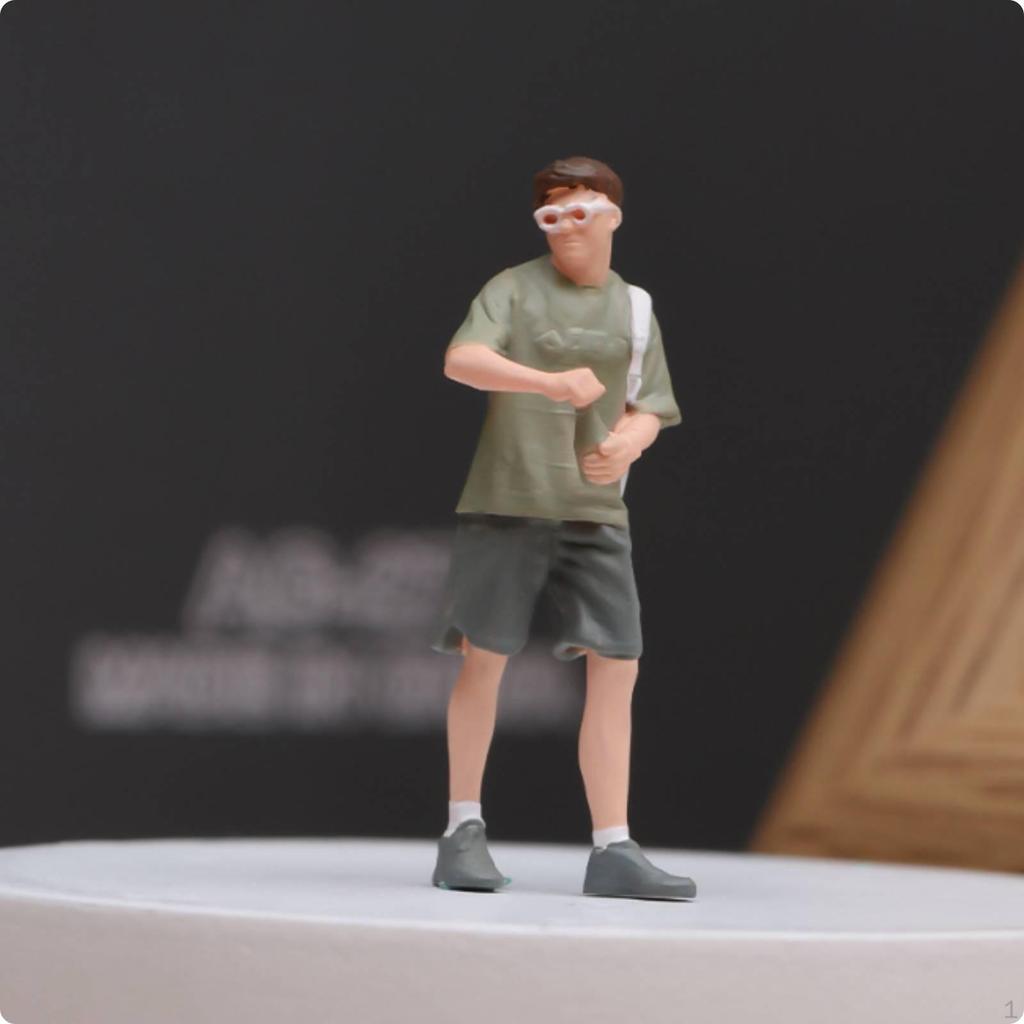 Casual Clothing Resin Miniature Male Figure Hand Painted 1 64 Scale for Diorama