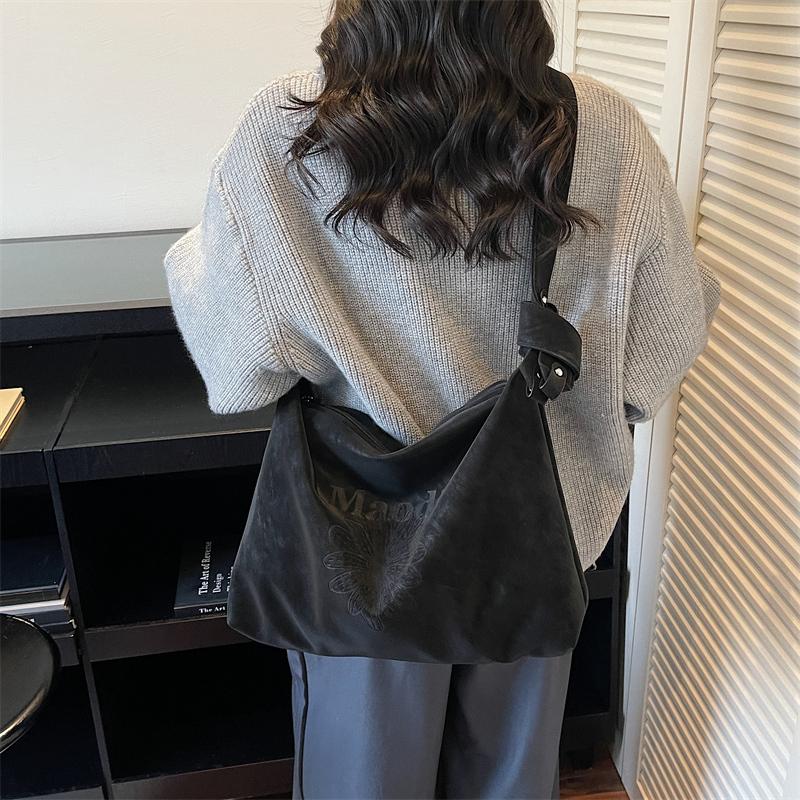 Fashion Women's PU Leather Hobo Bag Accent Adjustable Strap Large Capacity Casual Bag for Commute Daily Life, Travel, Shopping, and Other Scenarios