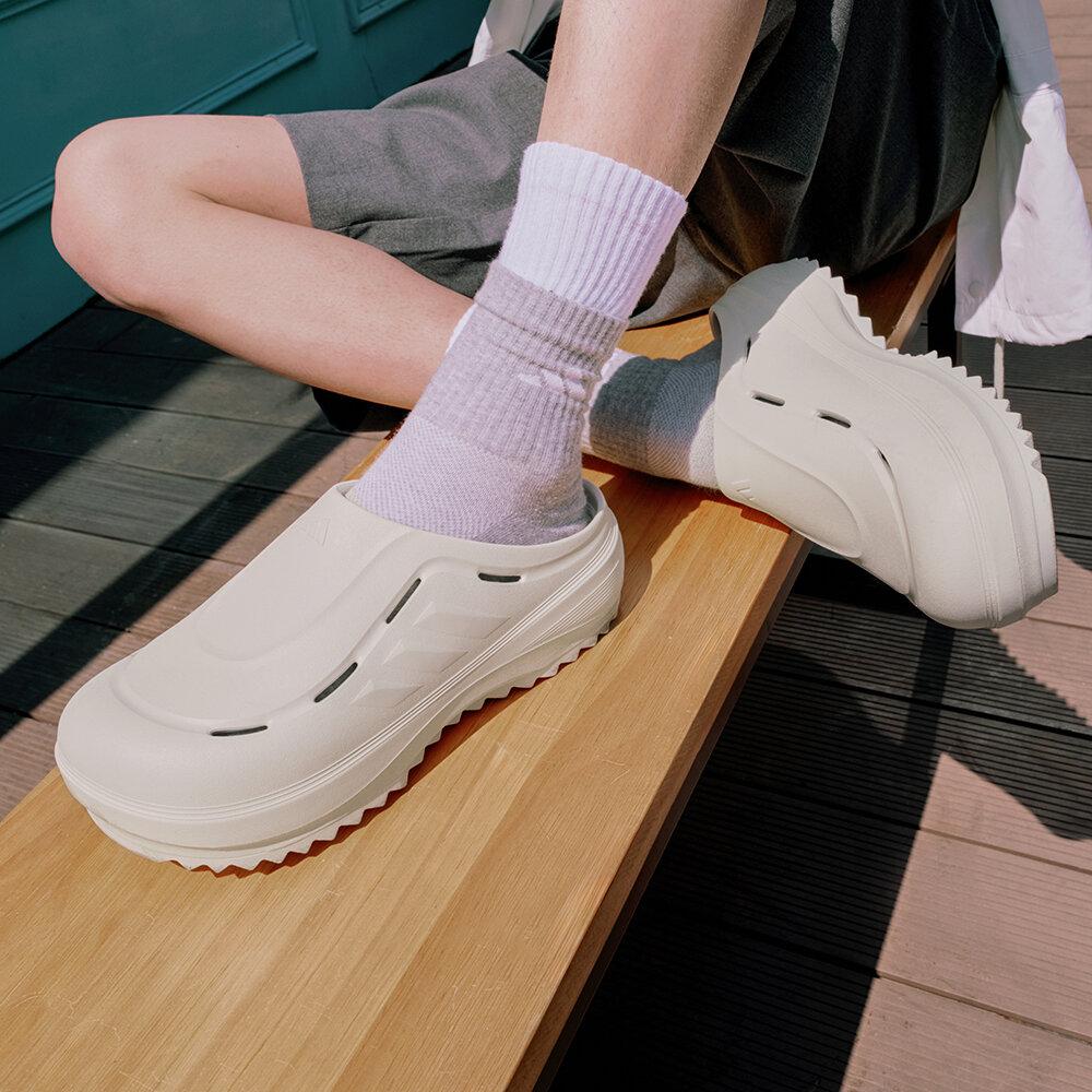 Adidas OZWAVE CLOG Abrasion Resistant Slip Resistant Closed Toe Slippe 38