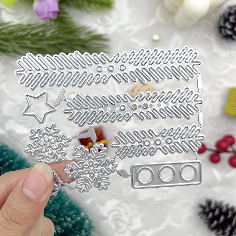 1PC Fustella a tema natalizio per realizzare biglietti, con un design di un albero di Natale e fiocchi di neve, perfetta per goffratura e creazione di biglietti