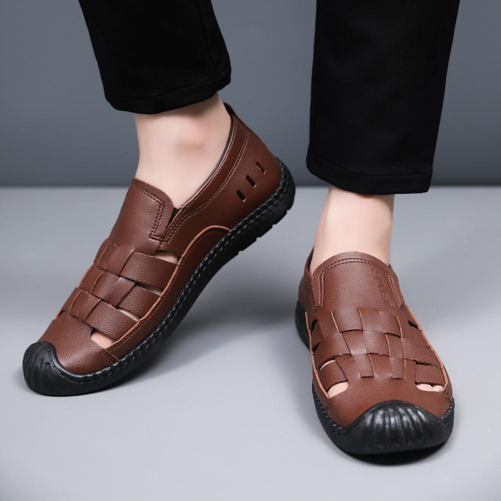 

Кожаные сандалии мужские летние 2024 года, новые полые дышащие туфли Doudou, мягкая подошва, нескользящая обувь с отверстиями, кожаная обувь для людей среднего и пожилого возраста, импортная торговля 39