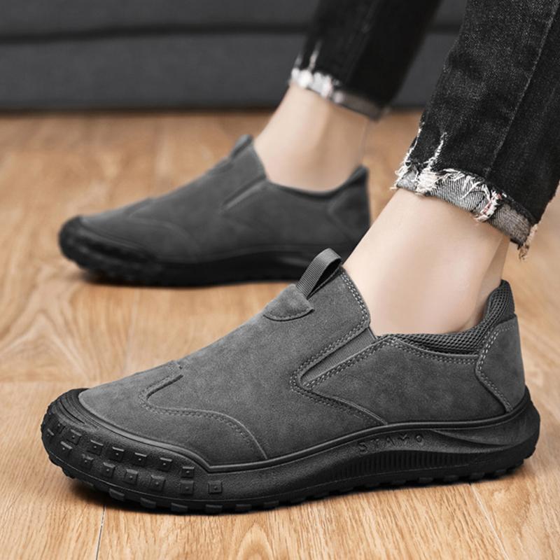 Men Sneakers Light Loafers Slip on Casual Shoes for Men Comfortable Walking Luxury Brand Male Business Shoe Driving Footwear