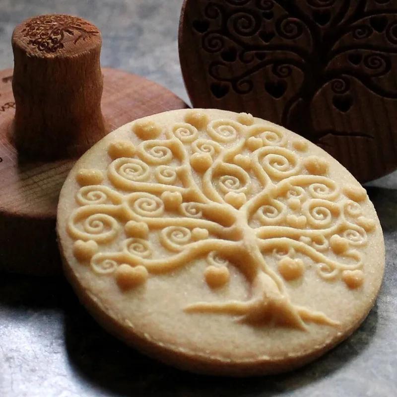 Holz Ausstechform Ausstecher Kekse Stempel Niedlicher Tannenzapfen Blume 3D Kuchen Prägeform Lebkuchen Gebäck- und Backzubehör