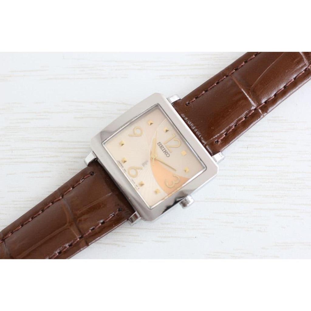 Used Working item SEIKO LUKIA wristwatch 1N01-OLZO