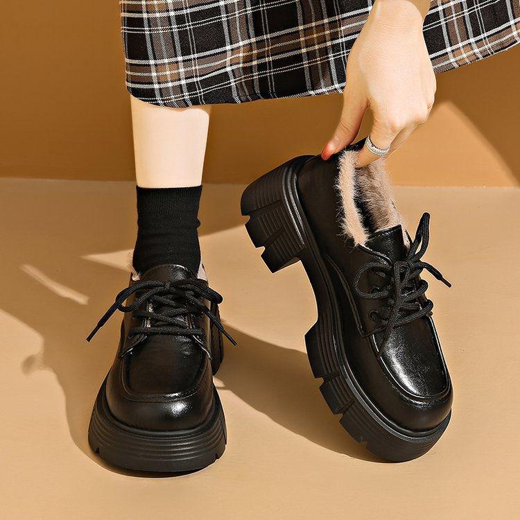 Dámské mokasíny v britském stylu z černé kůže - Zimní, sametově podšité, hřejivé, silná podrážka