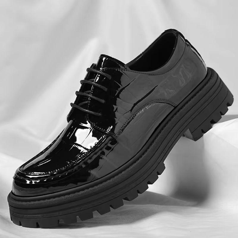Neue Herrenschuhe Freizeit Dicke Sohle Erhöhend Arbeitsschuhe Niedrig geschnitten Herren Herbst Mode Trendig Britischer Stil Runde Zehenpartie Schuhe 38-44
