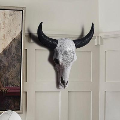 Retro Cow Skull Wall Hanging: Creative Decor for Coffee Shops, Bars, or Living Rooms