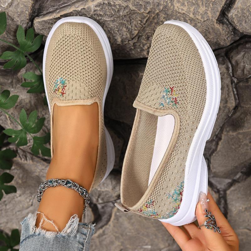 Summer versatile women's single shoes women's new women's soft sole breathable not tired feet comfortable women's shoes casual shoes