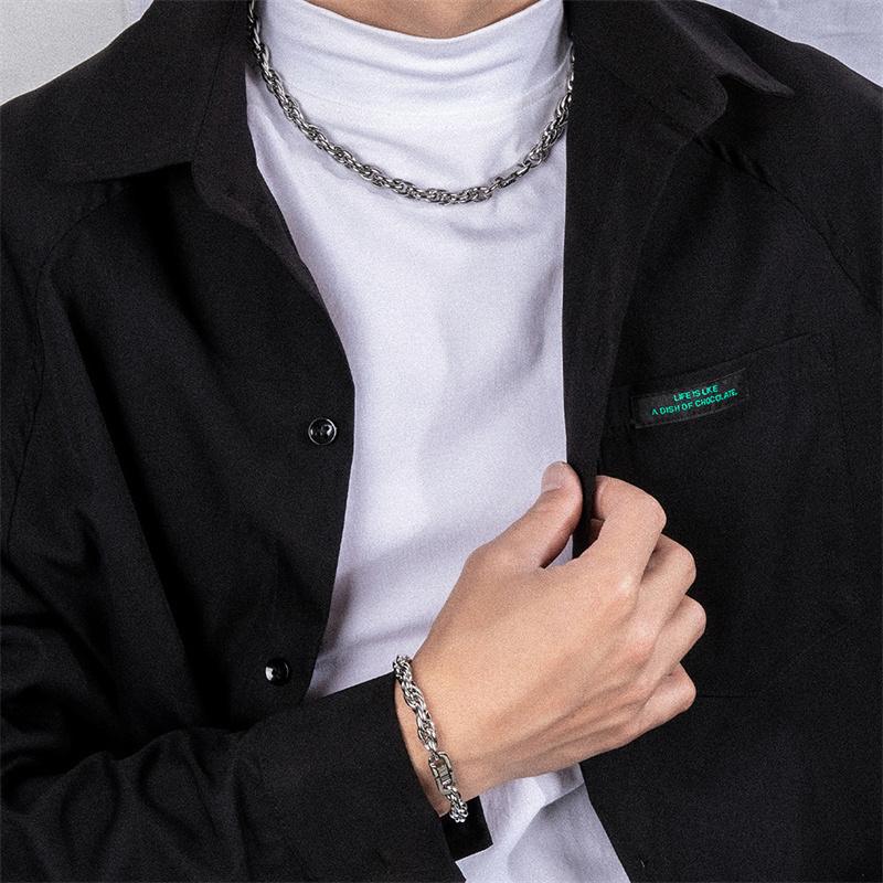 Classic Stainless Steel Cuban Chain Bracelet Fashion Men's Street Hip Hop Punk Titanium Steel Bracelet Fashion Men's Jewelry Gif