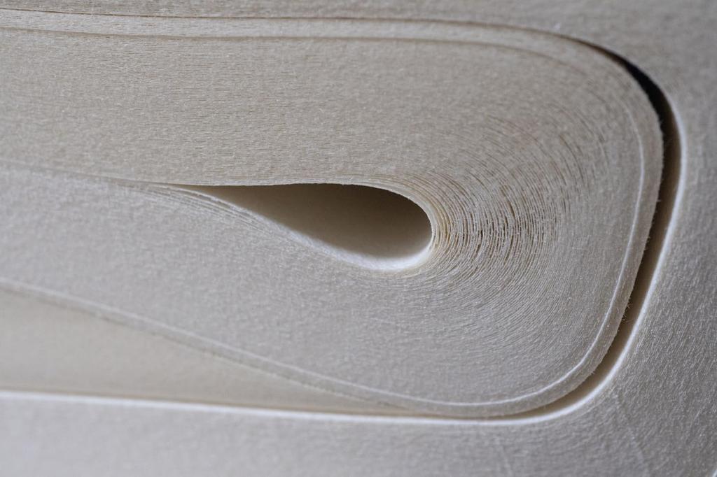Kobaido Shimanto-sen Calligraphy Paper (35 x 136cm), 100 Sheets, for Beginners to Advanced Artists. A smooth, easy-to-write calligraphy paper.