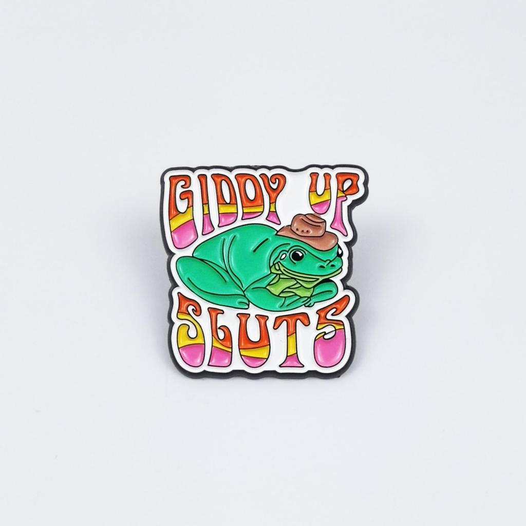 Cartoon Animals Brooch Set: Cute Duck & Frog Alloy Pins, English-Inspired Decorative Accessory