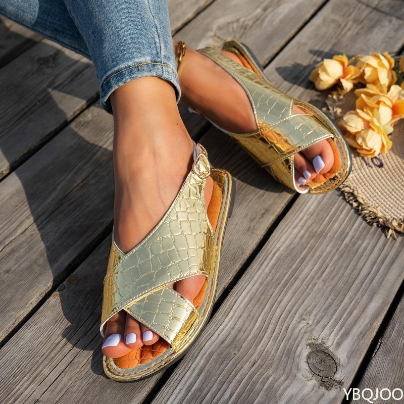 Fashion Fashionable Women's Summer Flat Solid Color Casual Buckle Strap Sandals for Ightweight Comfortable Beach Sandals