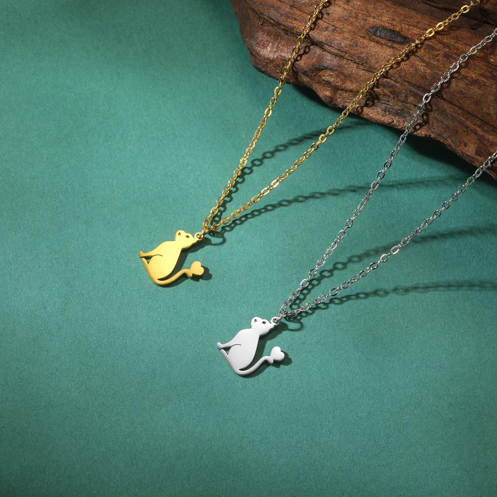 Squirrel Necklace for Women Animal Pendant Cute Charm Stainless Steel Jewelry on the Neck link Chain Accessories Birthday Gifts