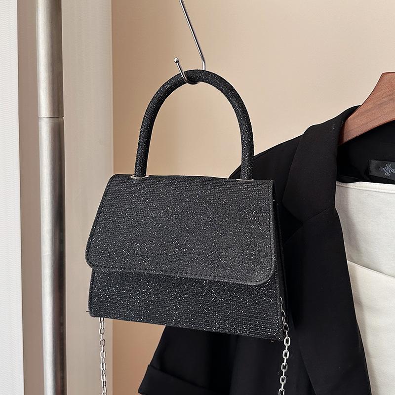 

New light luxury high-end texture women s handbag solid color simple and versatile temperament shoulder messenger bag чёрный