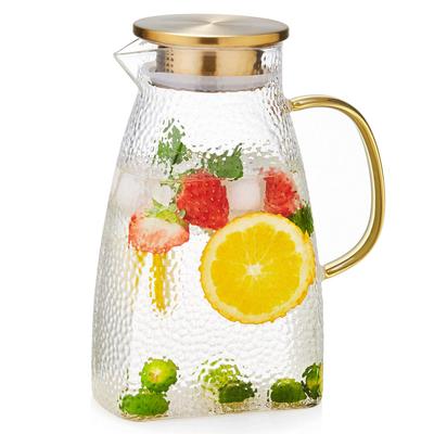 Veselă pentru băuturi – Vase pentru apă și carafe