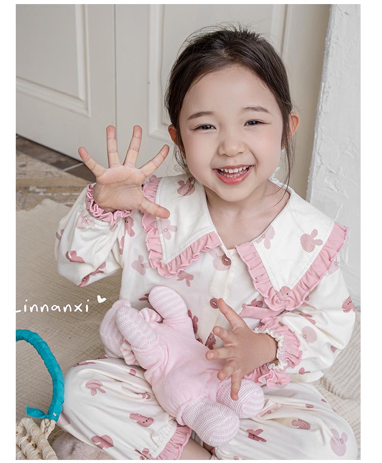 Mori Style Girl's Pajamas: Early Autumn 2025 Lace Peter Pan Collar Set