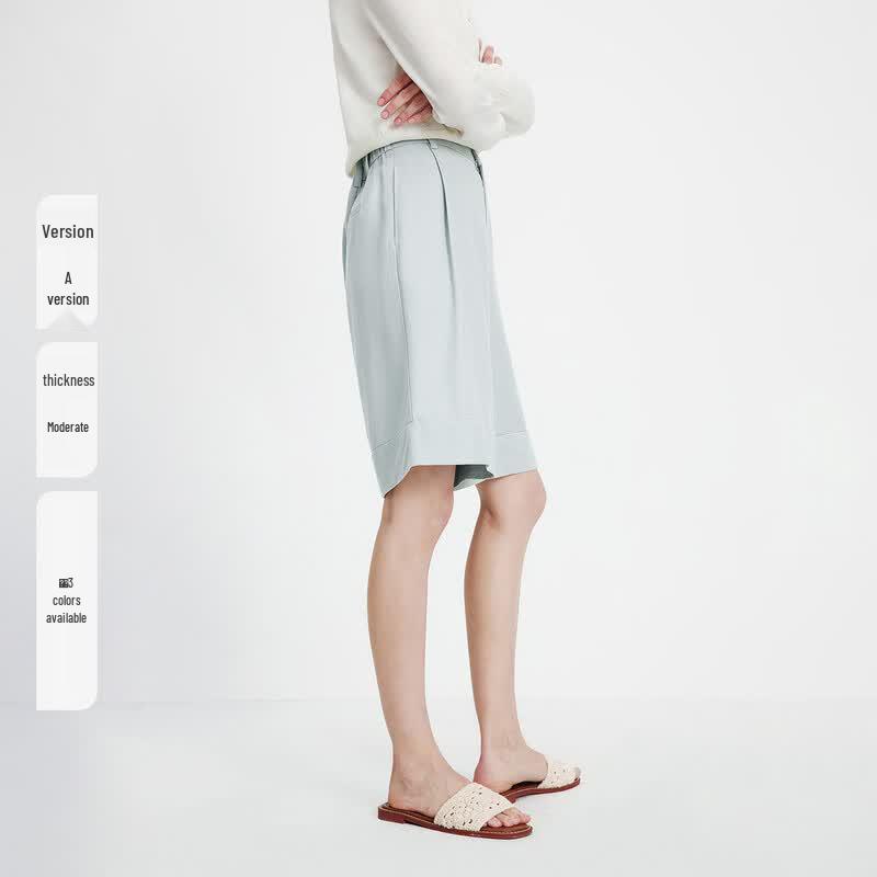 Navigare Women's Tencel Linen Blend Mid-Length Shorts