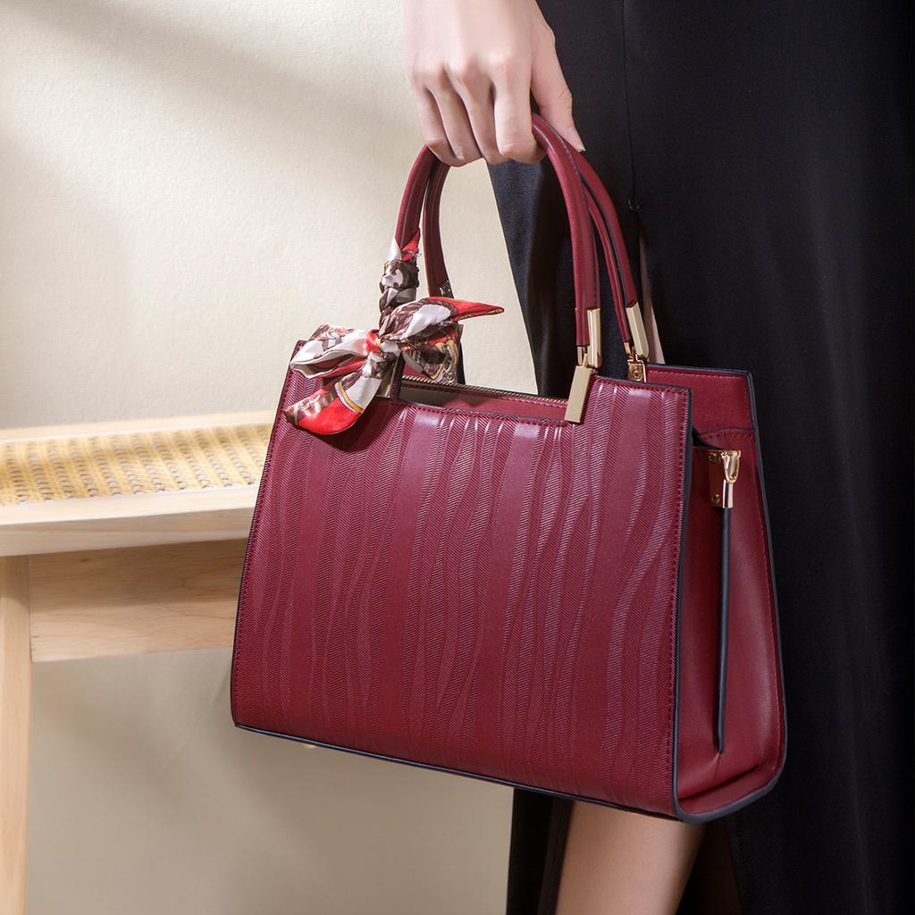 Red Handbag for Women 2024 New Model, Elegant Mother's Wedding Bag, Stylish Crossbody Handbag, Wedding Mother-in-law Bag