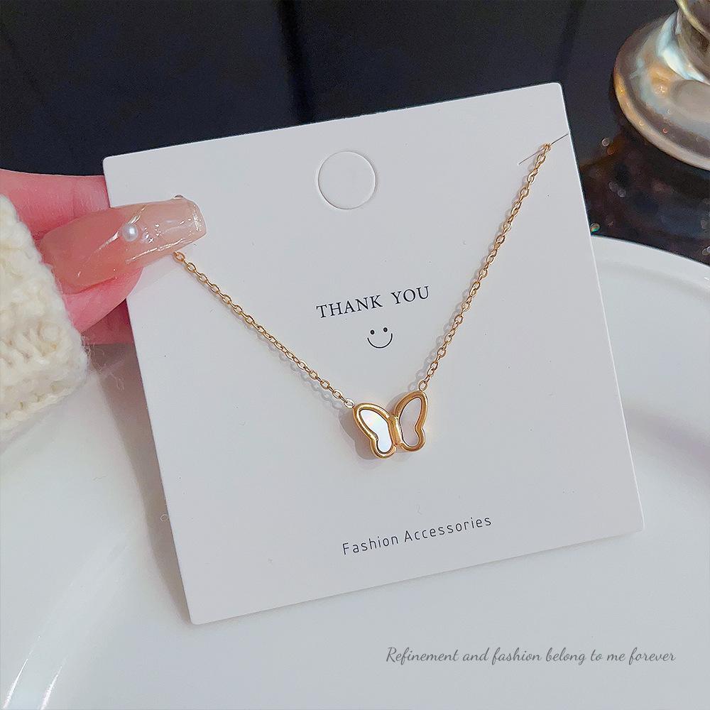 Korean Mother-of-Pearl Titanium Butterfly Necklace: Elegant & Versatile Women's Jewelry