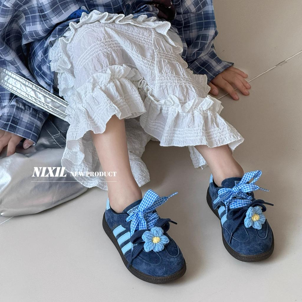 Korean Children's Casual Shoes Fashionable Retro Sports Shoes Lace Pearl Bow German Training Shoes