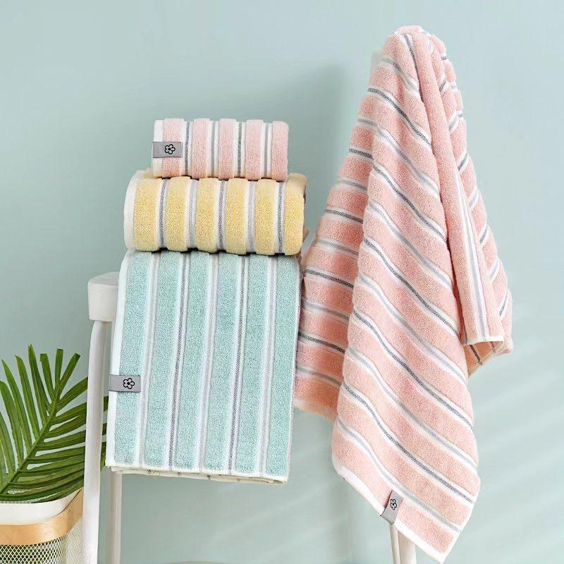 Luxurious Featured Thick Absorbent Cotton Face Towel Set with Wavy Stripes for Adults