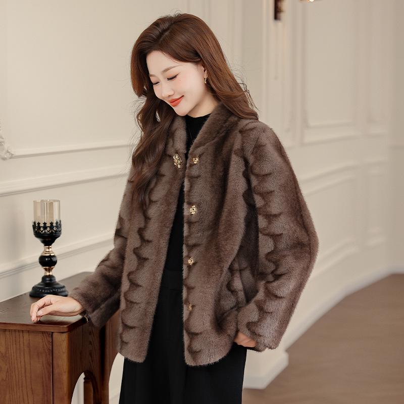 Noble Lady Winter Plush Faux Fur Coat for Middle-aged & Elderly Women