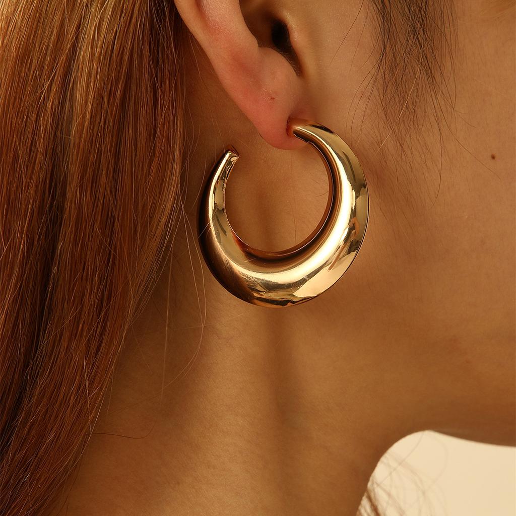 High-end Metal Earrings Women's Hong Kong Style Retro Exaggerated Personality Simple Versatile Temperament Fashion Earrings Earrings Earrings