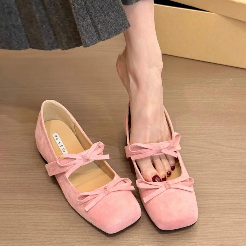 

2025Внутреннее увеличение Плоская пружина Новая квадратная голова Неглубокий вырез Замша Бант-бабочка Комплект Нога Мягкая подошва Нескользящие Одинарные туфли 35 розовый