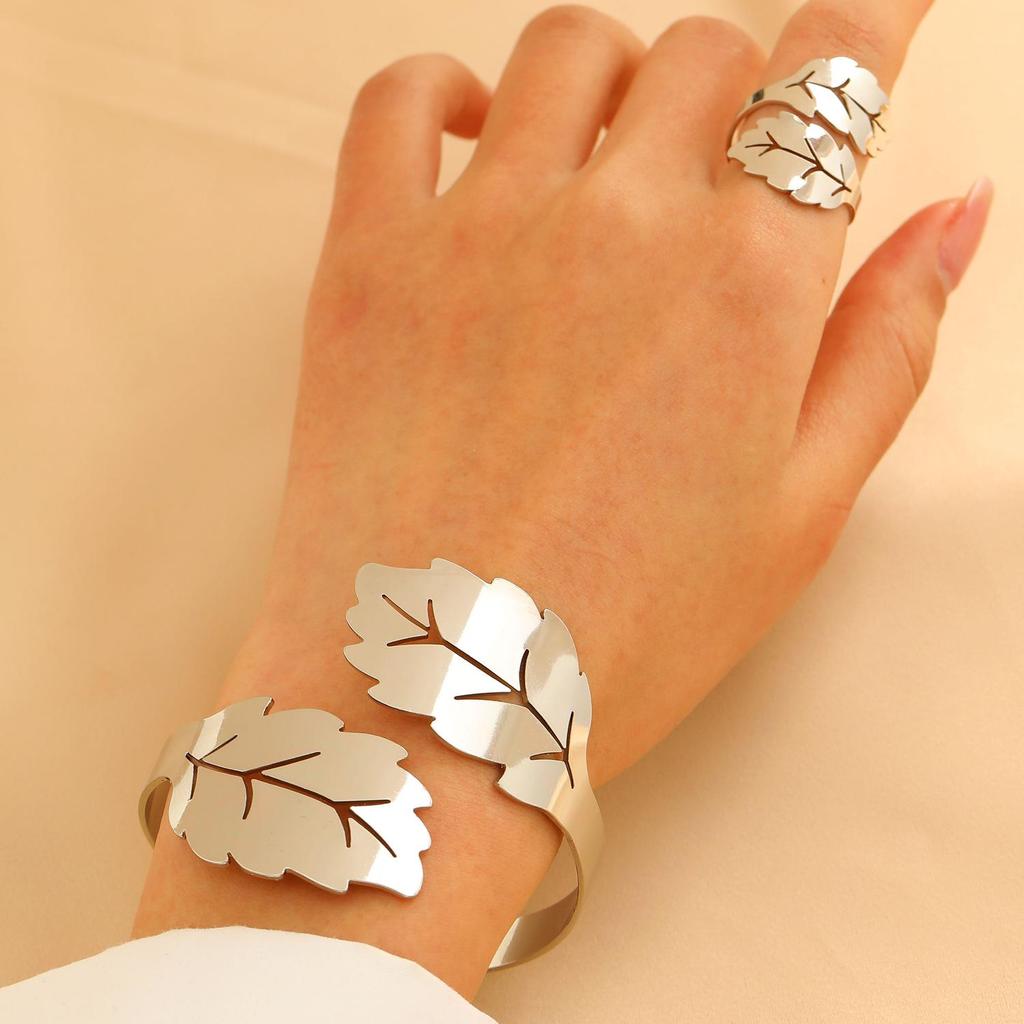 Bold Leopard Print Geometric Bangle & Ring Set - Adjustable Hand Jewelry for Women