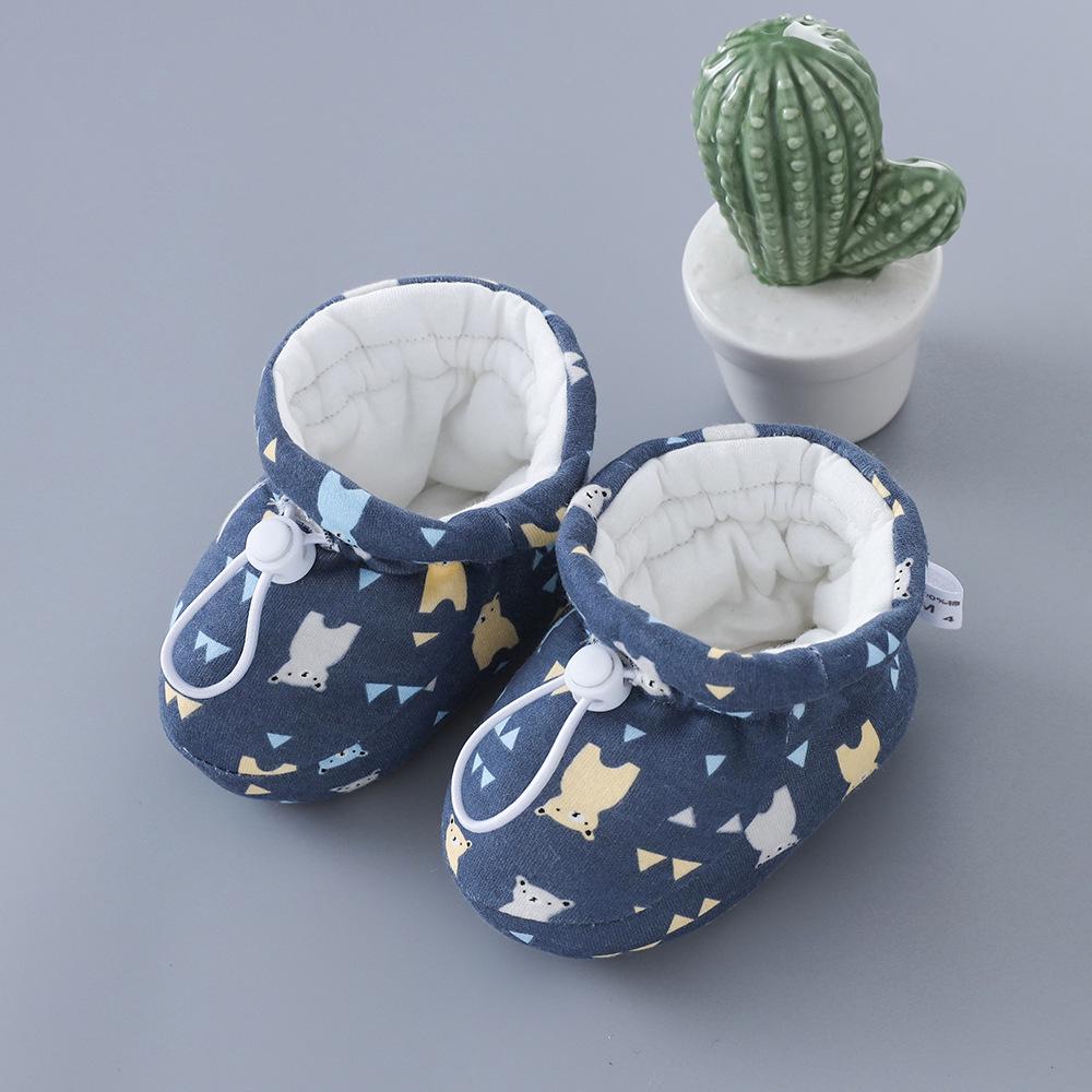 Winter Newborn Fleece-Lined Soft-Soled Baby Shoes & Socks: Warm Cotton for Toddlers, Boys & Girls