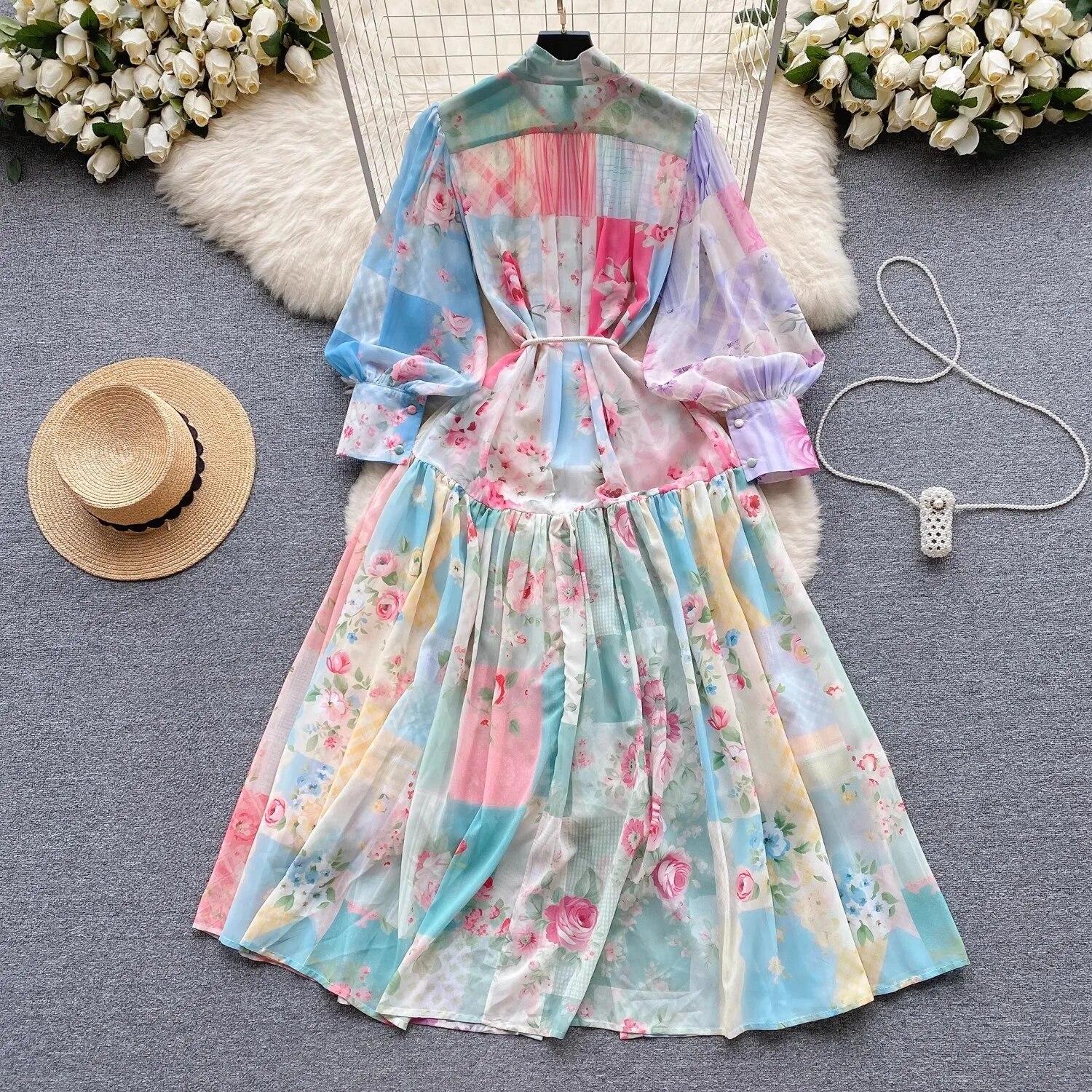 Модное богемное платье с цветочным принтом — фото 4