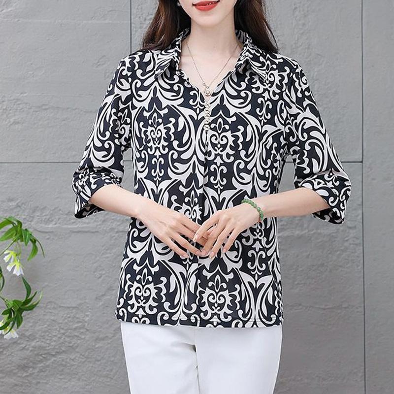 New Summer Retro Ethnic Style Fashion Trend V-neck Printed Loose Casual Versatile Foreign Style Short Sleeved Shirt