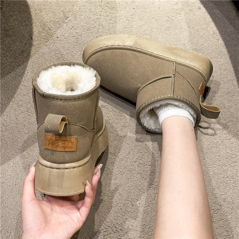 Thick-soled Short Boots Women's Winter Snow Boots Fur Integrated Fleece Thickened Versatile Cotton Shoes Low Tube Women's Boots Wholesale