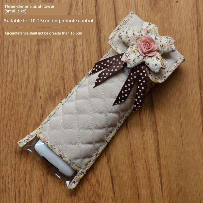

Новинка Чехол для пульта из ткани ручной работы Пластиковая поверхность Водонепроницаемый Защитный чехол для пульта дистанционного управления Особенно подходит для тех, у кого слабый сигнал Three-dimensional flower small size