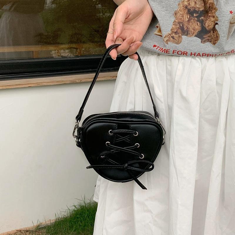 

Женская мини-сумка в форме сердца Sweet Girls Bowknot Love Crossbody Bags Portable PU Leather Женская сумка-клатч Сумки MIT 14x5x12cm чёрный