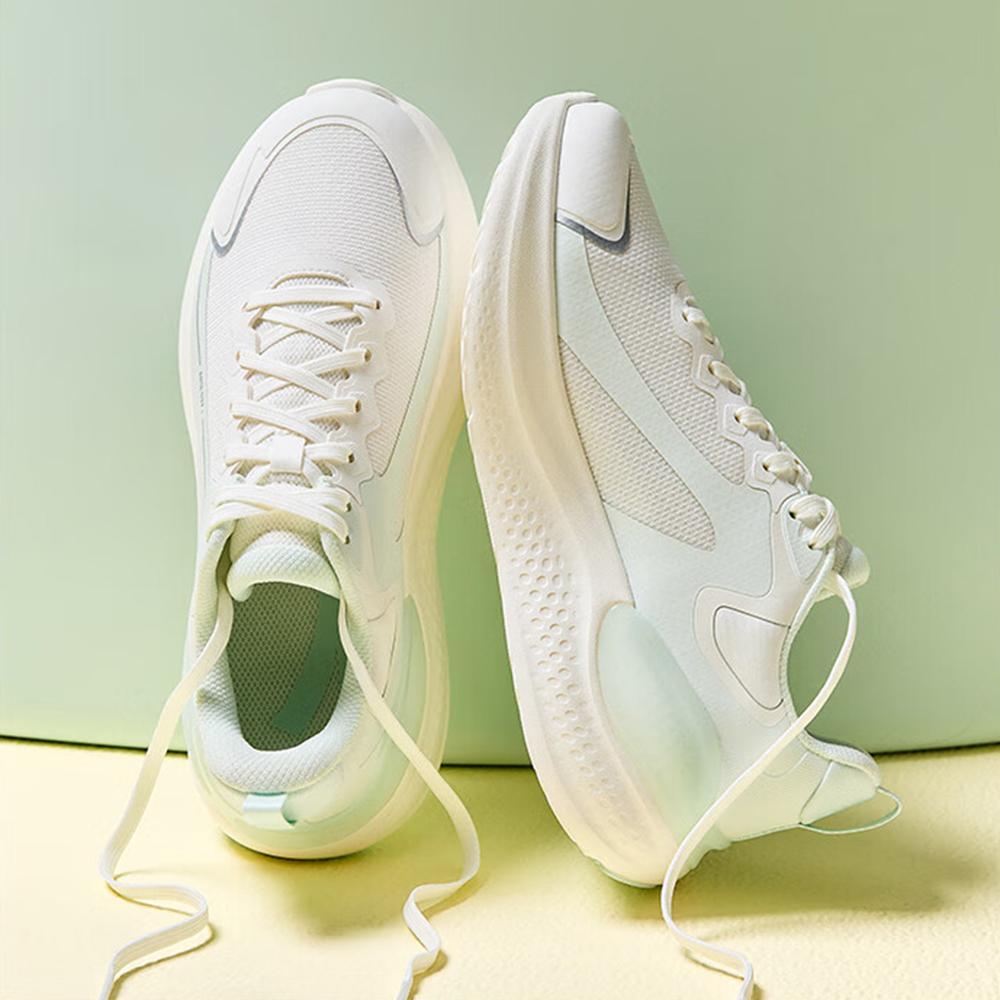Anta Cloud Bounce Soft Bottom Comfortable Shock Absorption Rebound Low Top Casual Running Shoes Women sneaker White Green 922535537-2