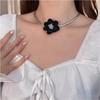Tooxika Lüks Küçük Üç Boyutlu Siyah Çiçek Yaka Moda Yüzle Uyumlu Choker Köprücük Kemiği Kolyesi