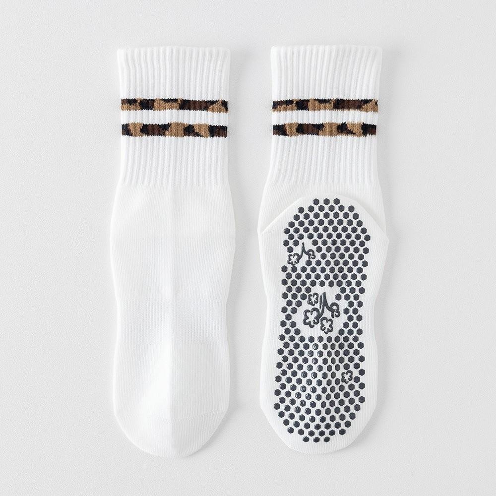 Breathable Pilates Socks for Women Cotton Mid Tube Socks Floor Socks  for Fitness Exercise